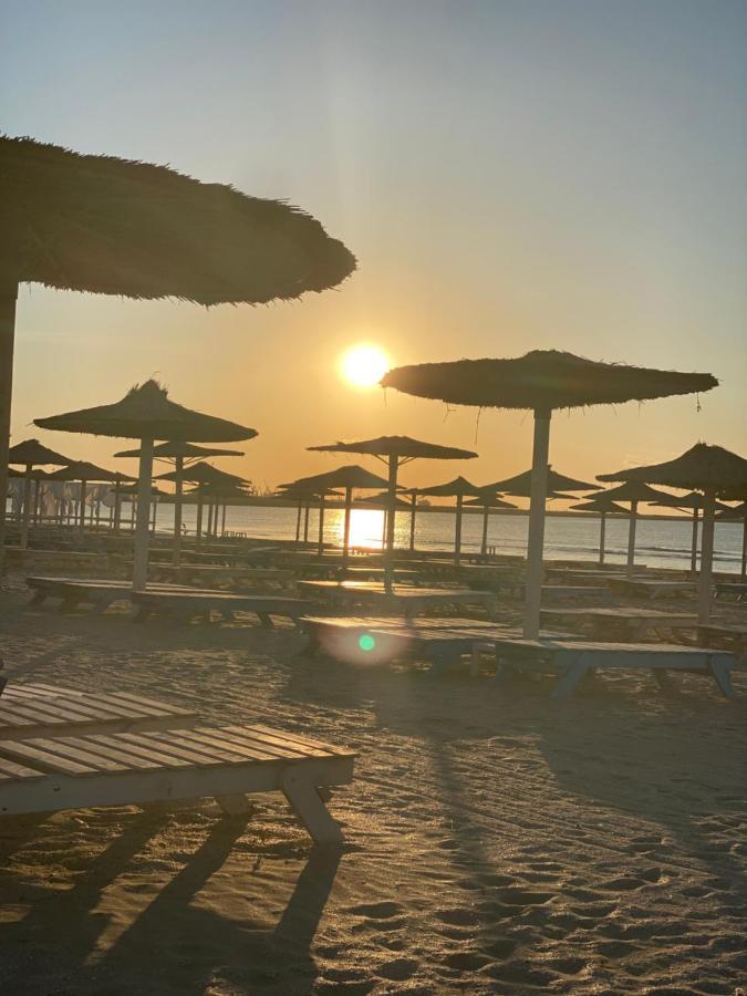 Vila La Mer Mamaia Nord Неводарі Екстер'єр фото