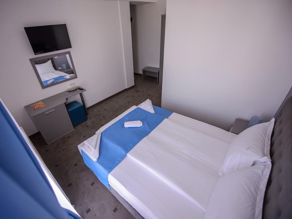 Vila La Mer Mamaia Nord Неводарі Екстер'єр фото